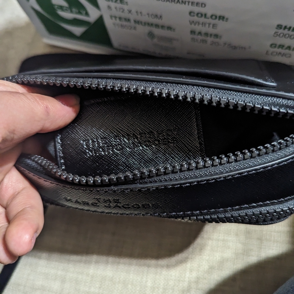 Marc Jacobs Snapshot - image 4